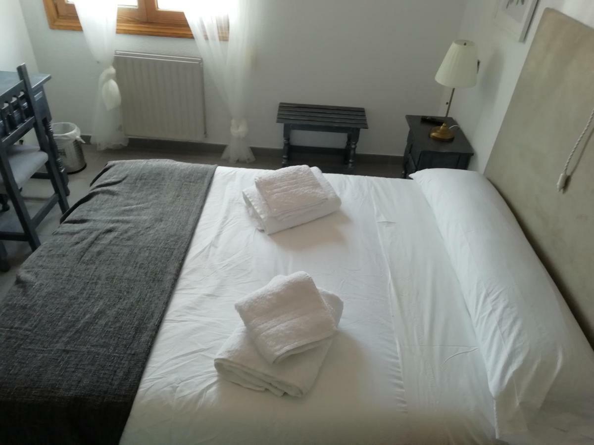 Hotel El Sueno Del Infante à Guadalajara Extérieur photo